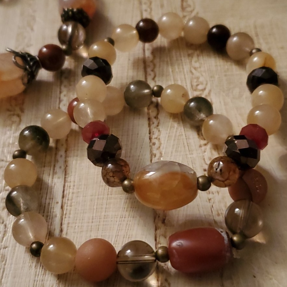 Bracelets - Picture 4 of 4